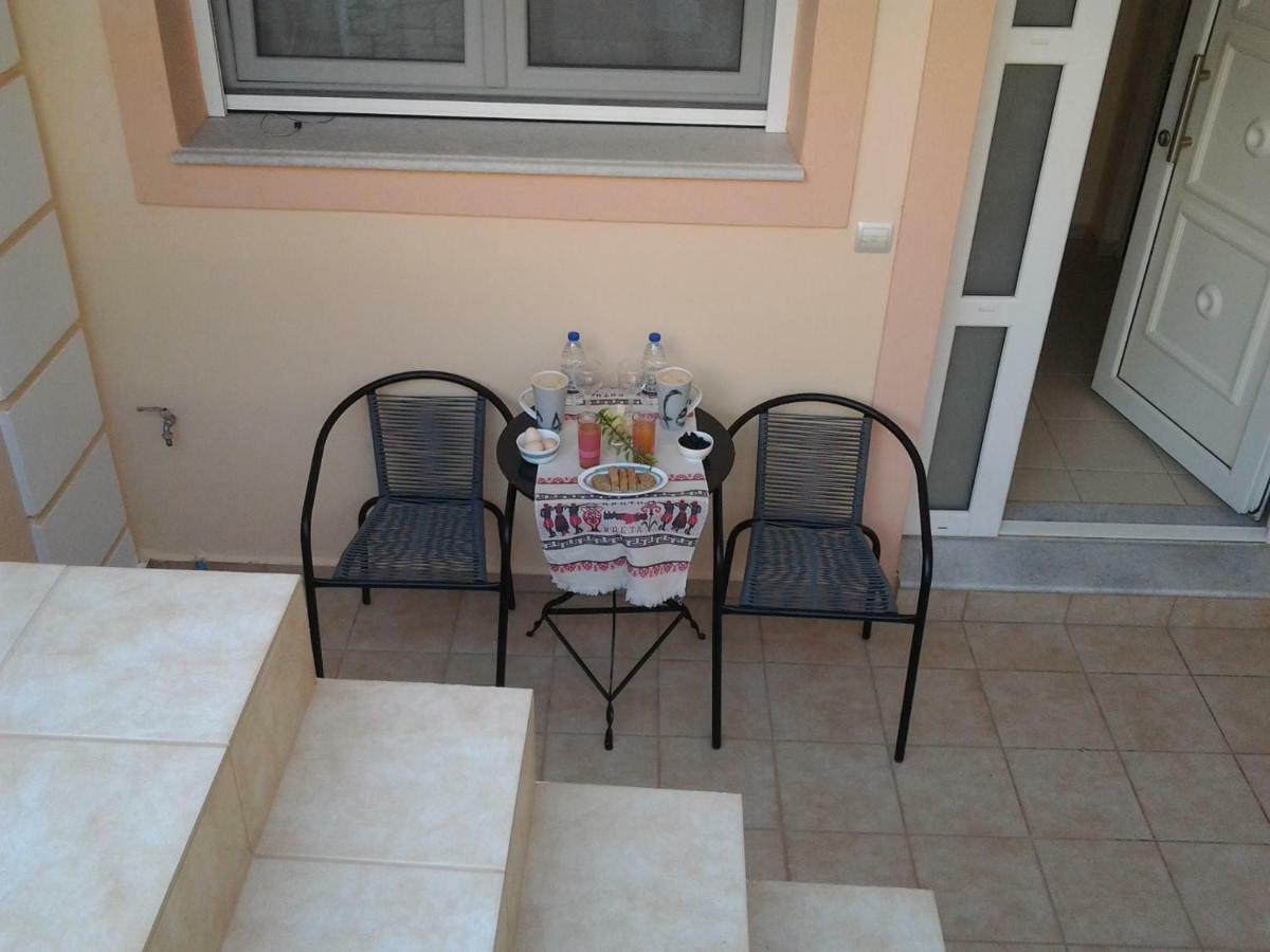 Father'S House In Kissamos Korfalonas Экстерьер фото